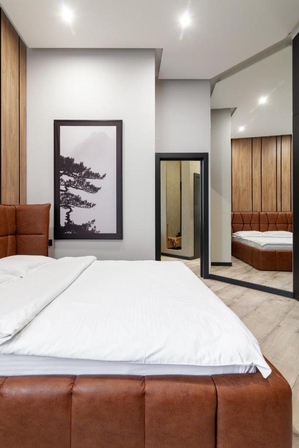 Royal Vip Apartment On Leontovicha 5 Lemberg Exterior foto